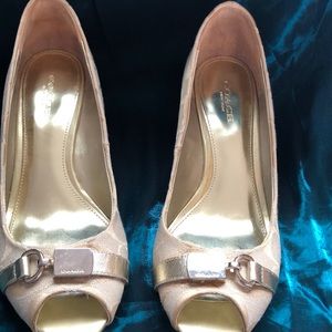 Coach peekaboo toe career wedges 6.5